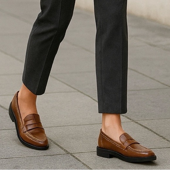 Sarto by Franco Sarto A-Eden Studs Loafers Brown Patent Size 8.5M New With Box - Picture 3 of 11